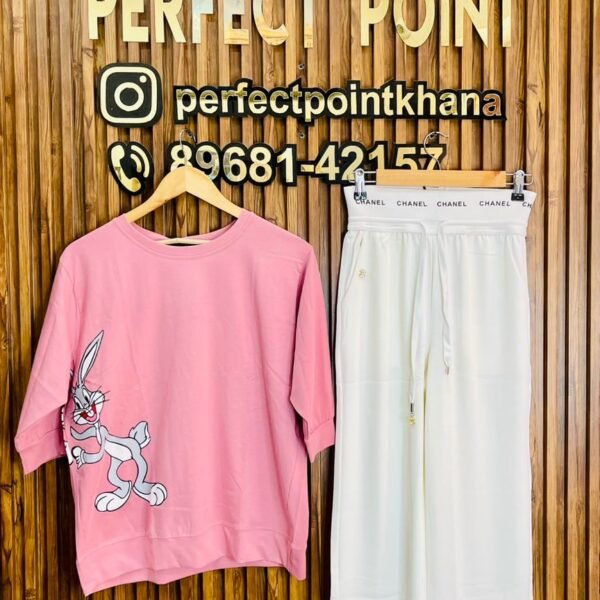 Oversize Cartoon T With Qlotes